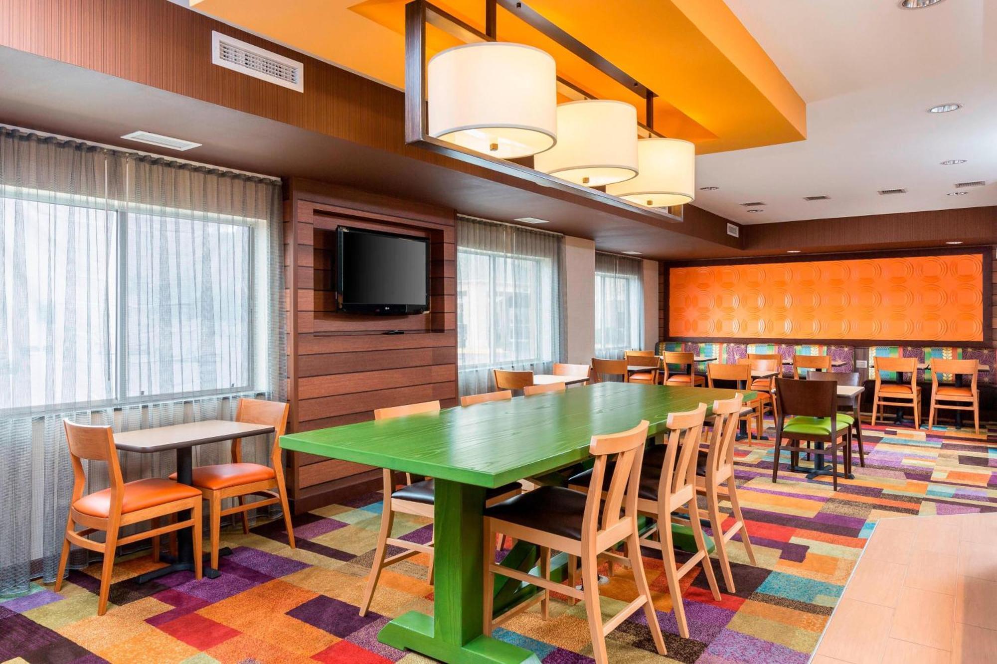 Fairfield Inn & Suites Λίνκολν Εξωτερικό φωτογραφία